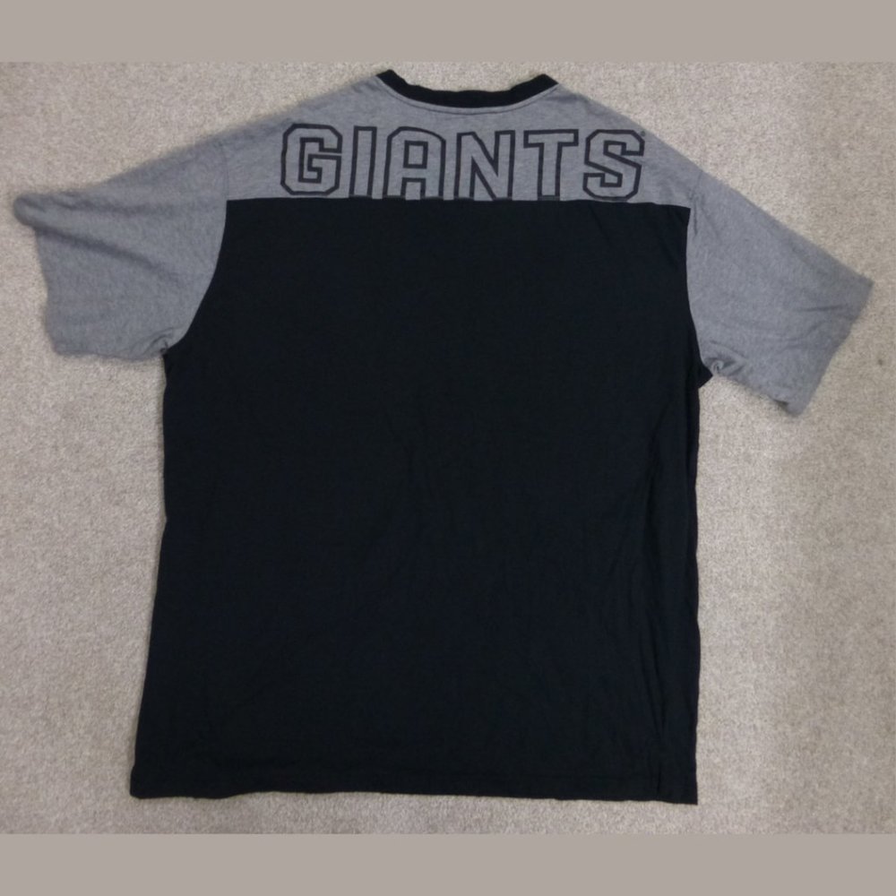 Fanatics San Francisco Giants Black and Grey with Orange Logo and Logo at Back - Picture 2 of 9